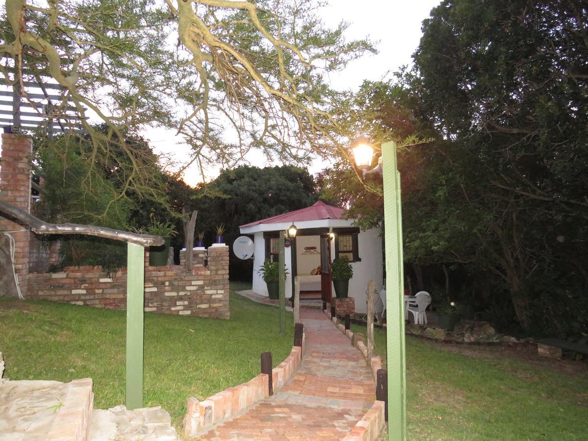 Wiltshire Rondavel Villa Port Alfred Bagian luar foto