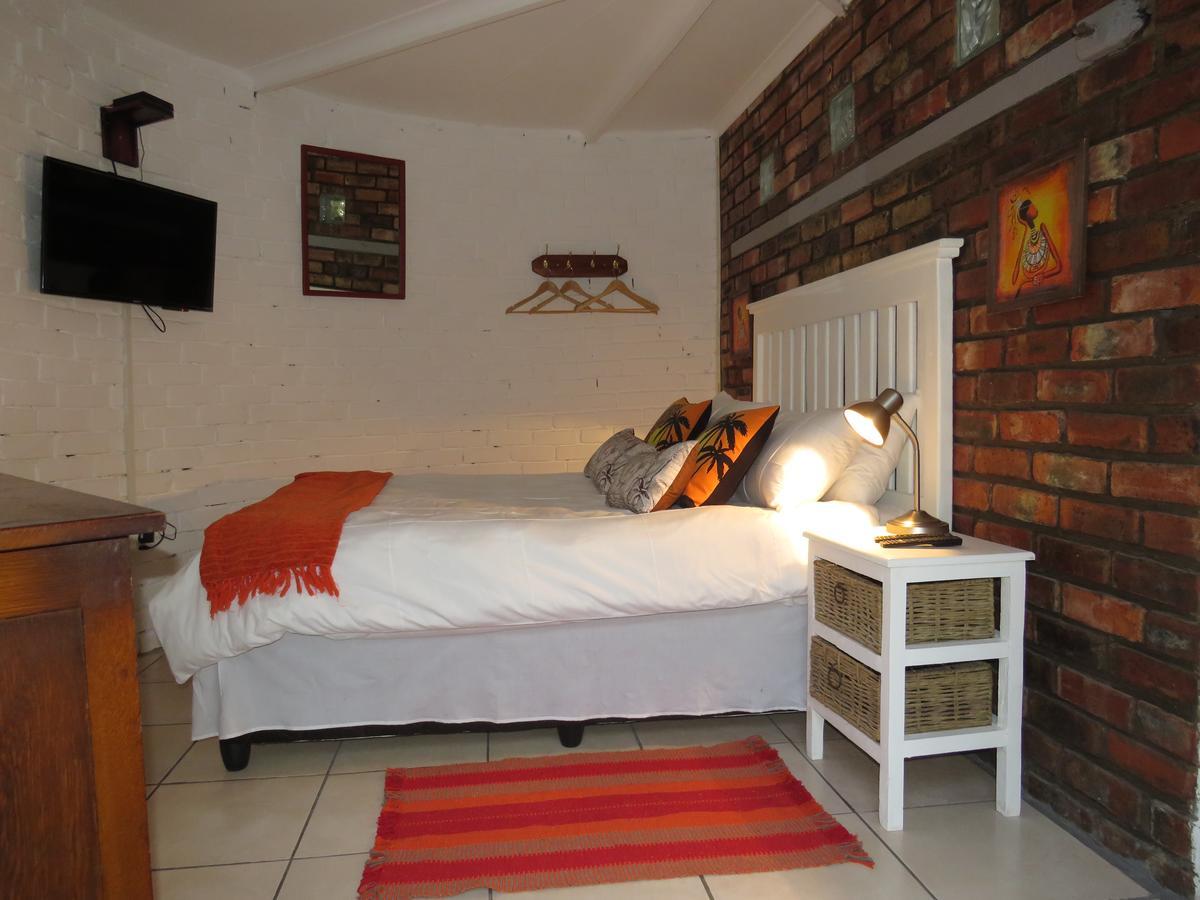 Wiltshire Rondavel Villa Port Alfred Bagian luar foto