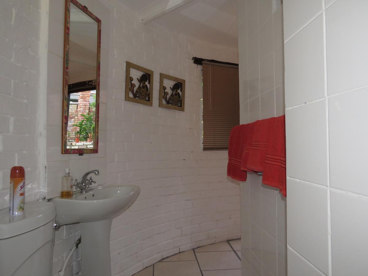 Wiltshire Rondavel Villa Port Alfred Bagian luar foto